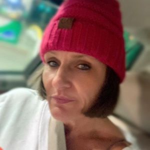 Meet your Posher, Sissy